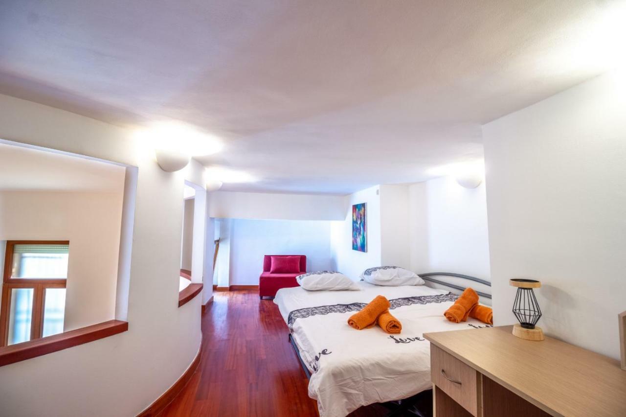 Art Apartment In Mamila Gerusalemme Esterno foto
